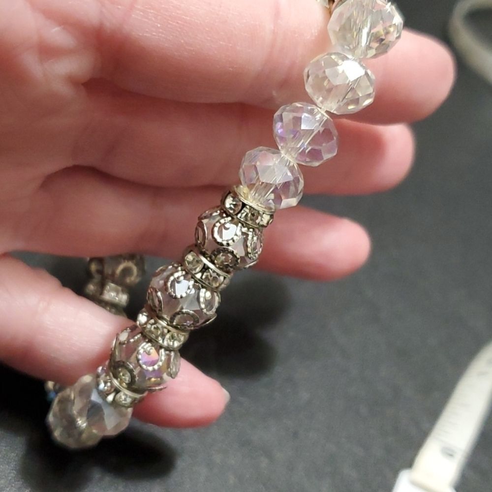 Silver tone sparkly beaded bracelet 6.5" - Picture 8 of 10